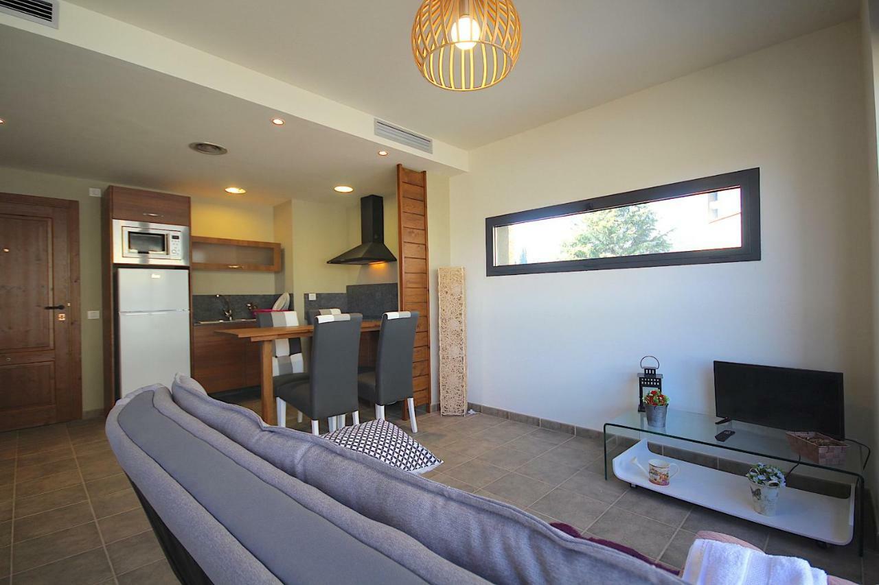Romantic Loft Salas de Pallas Bagian luar foto